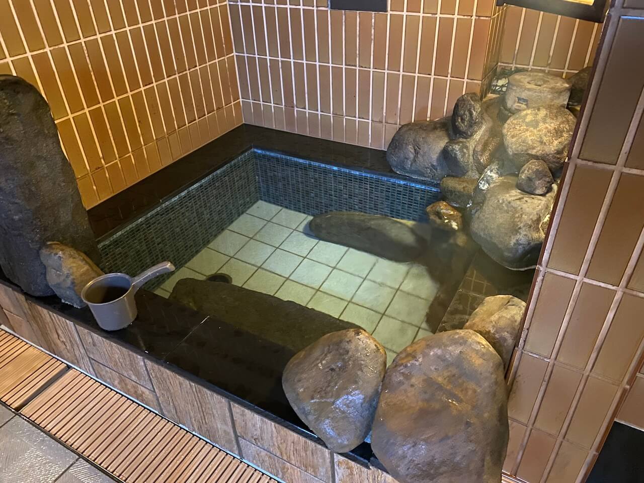 御笠の湯 ドーミーイン博多祇園　サウナ　水風呂