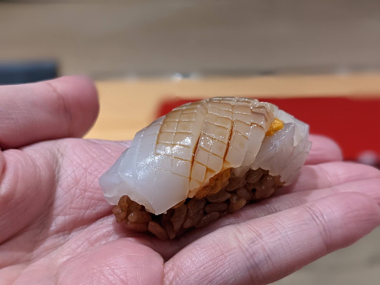 照寿司　赤酢のシャリ