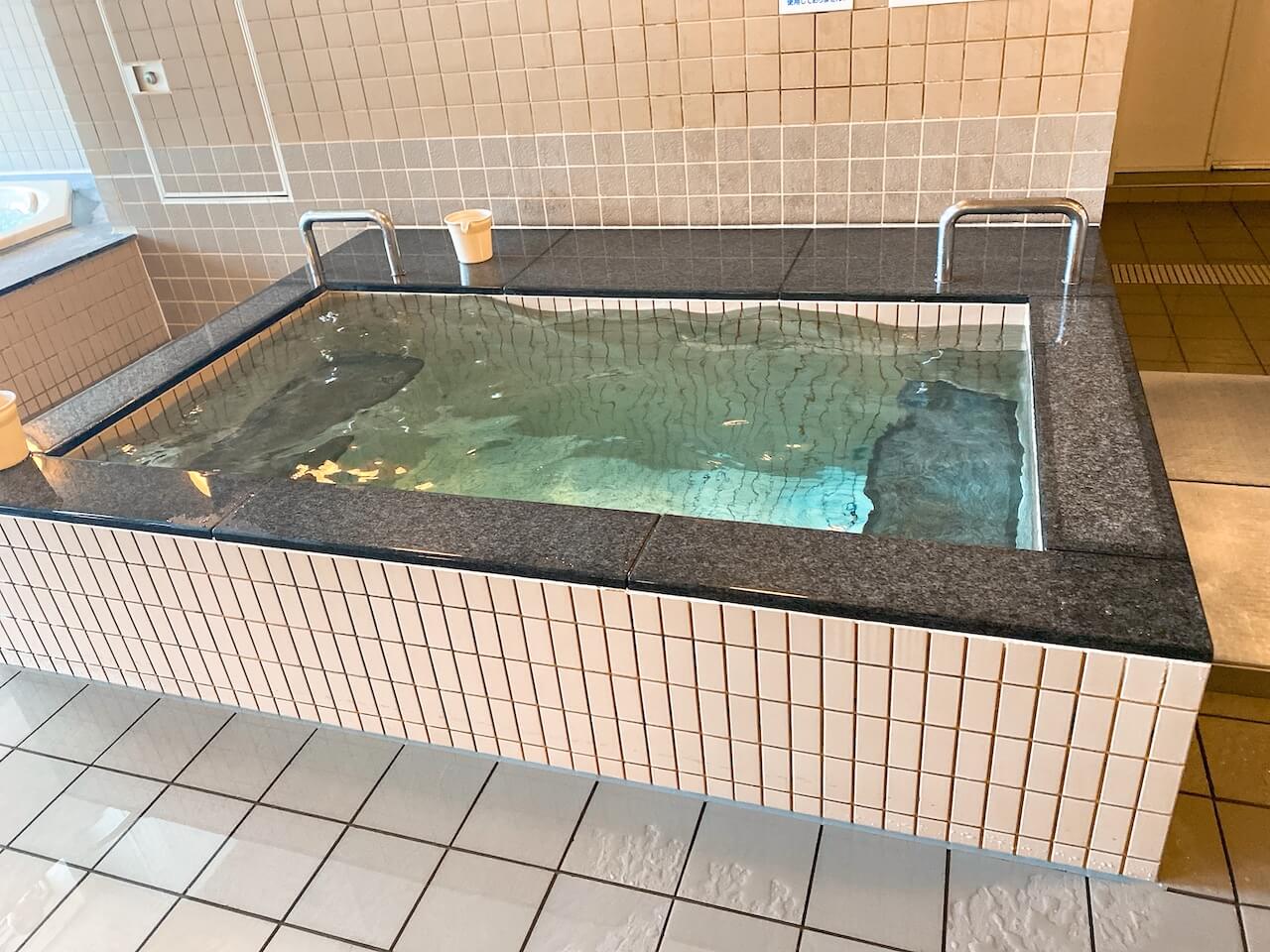 ホテル阪神大阪　水風呂